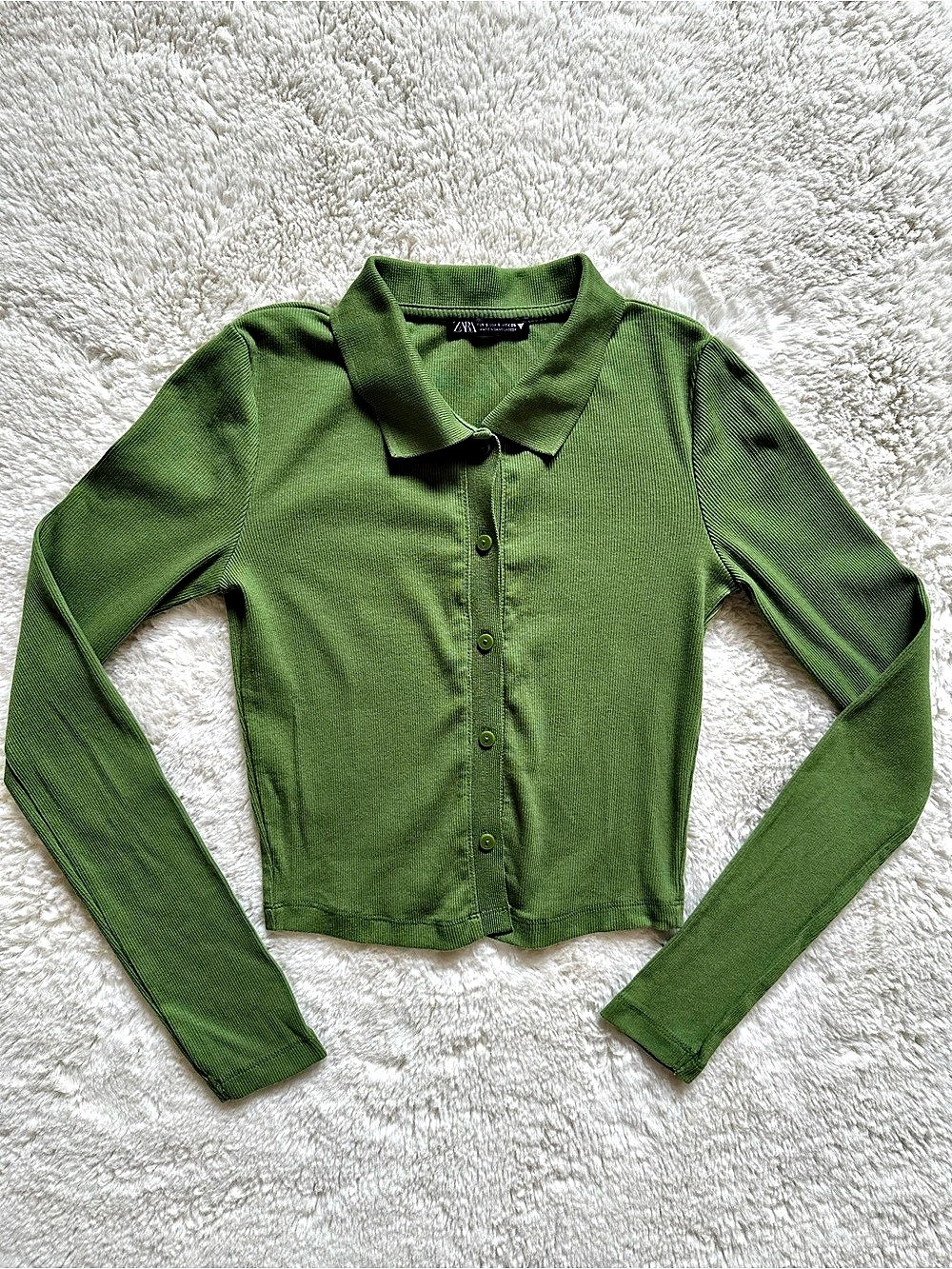Zara Women’s Green Long Sleeve Collared  Ribbed Top Size Small Like New